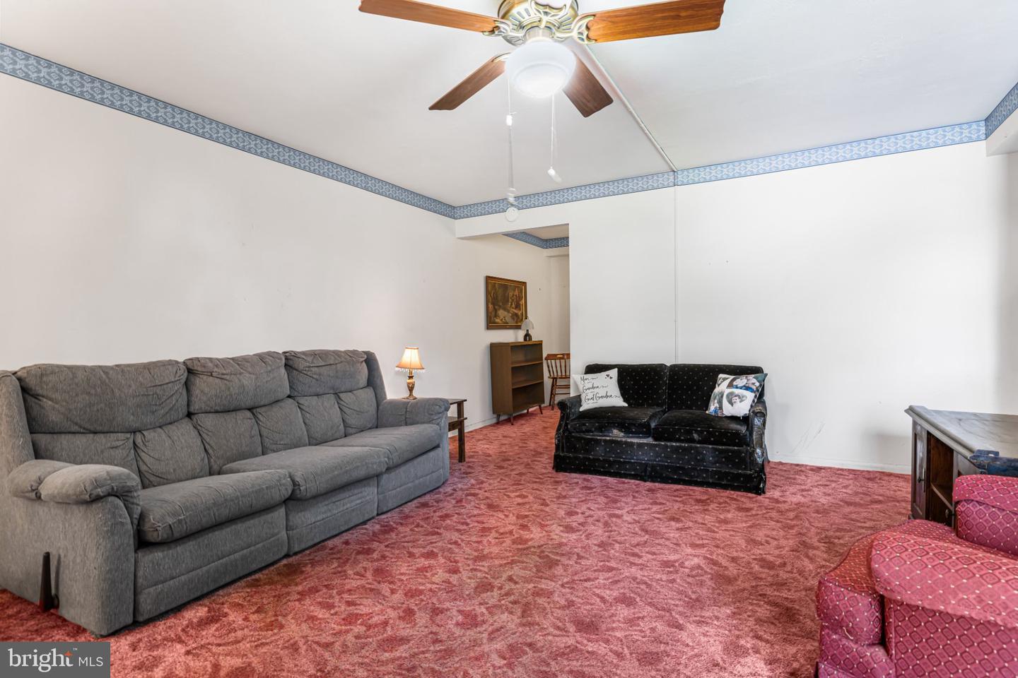 885 York Rd #18c Property Photo 3