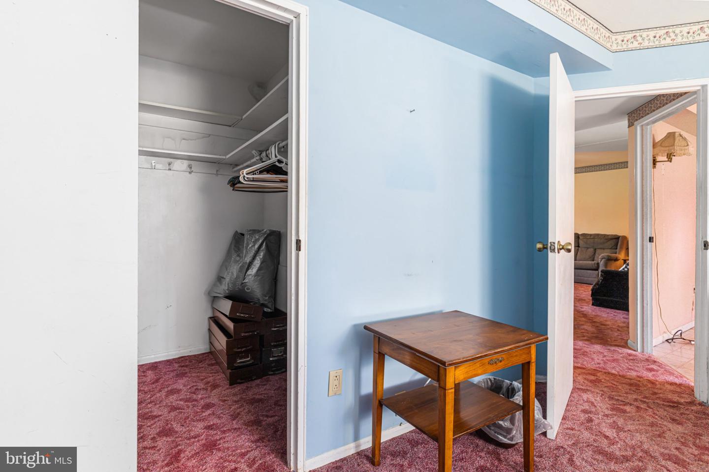 885 York Rd #18c Property Photo 16