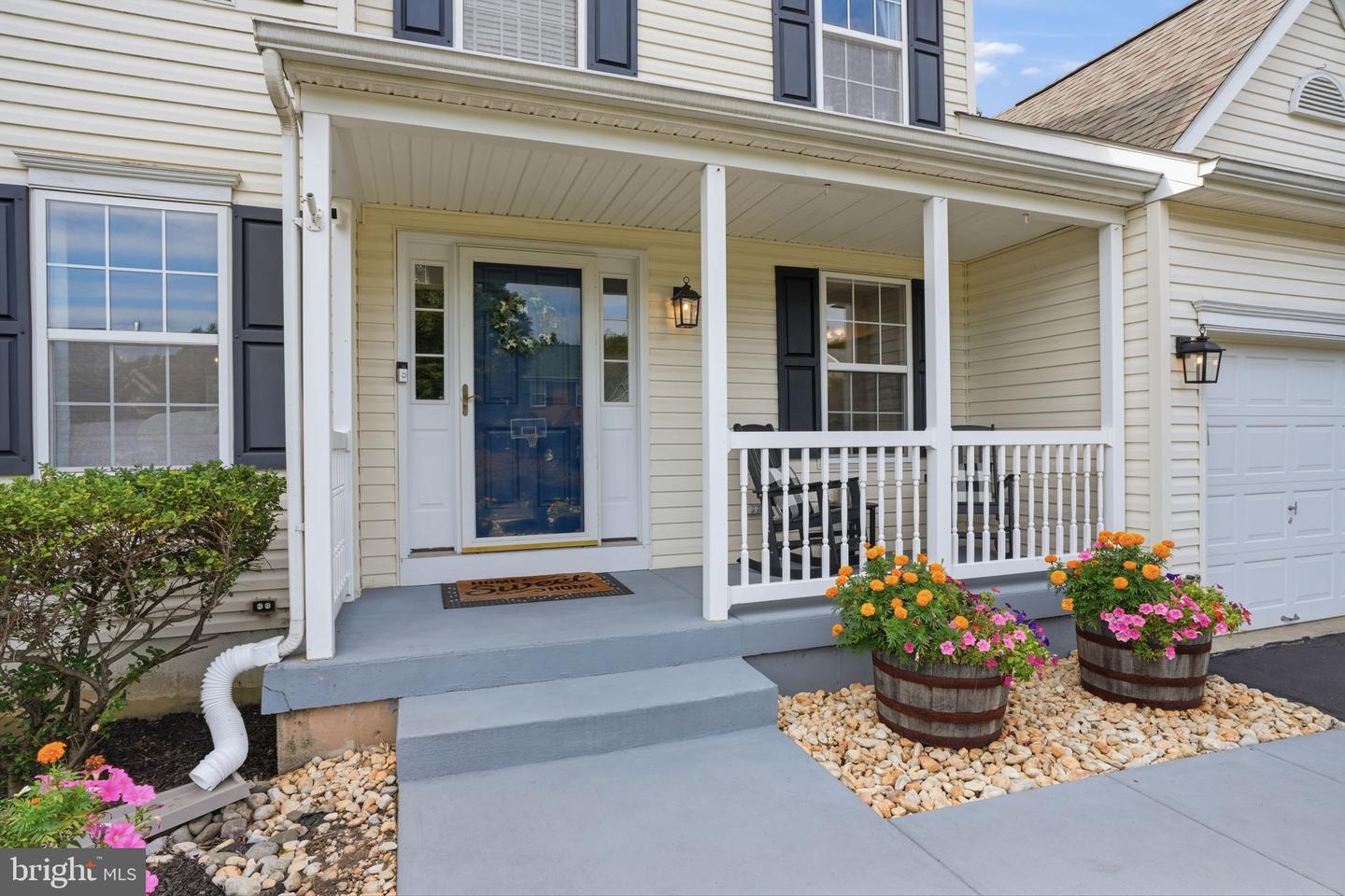 1421 Cobblestone Way Property Photo 3