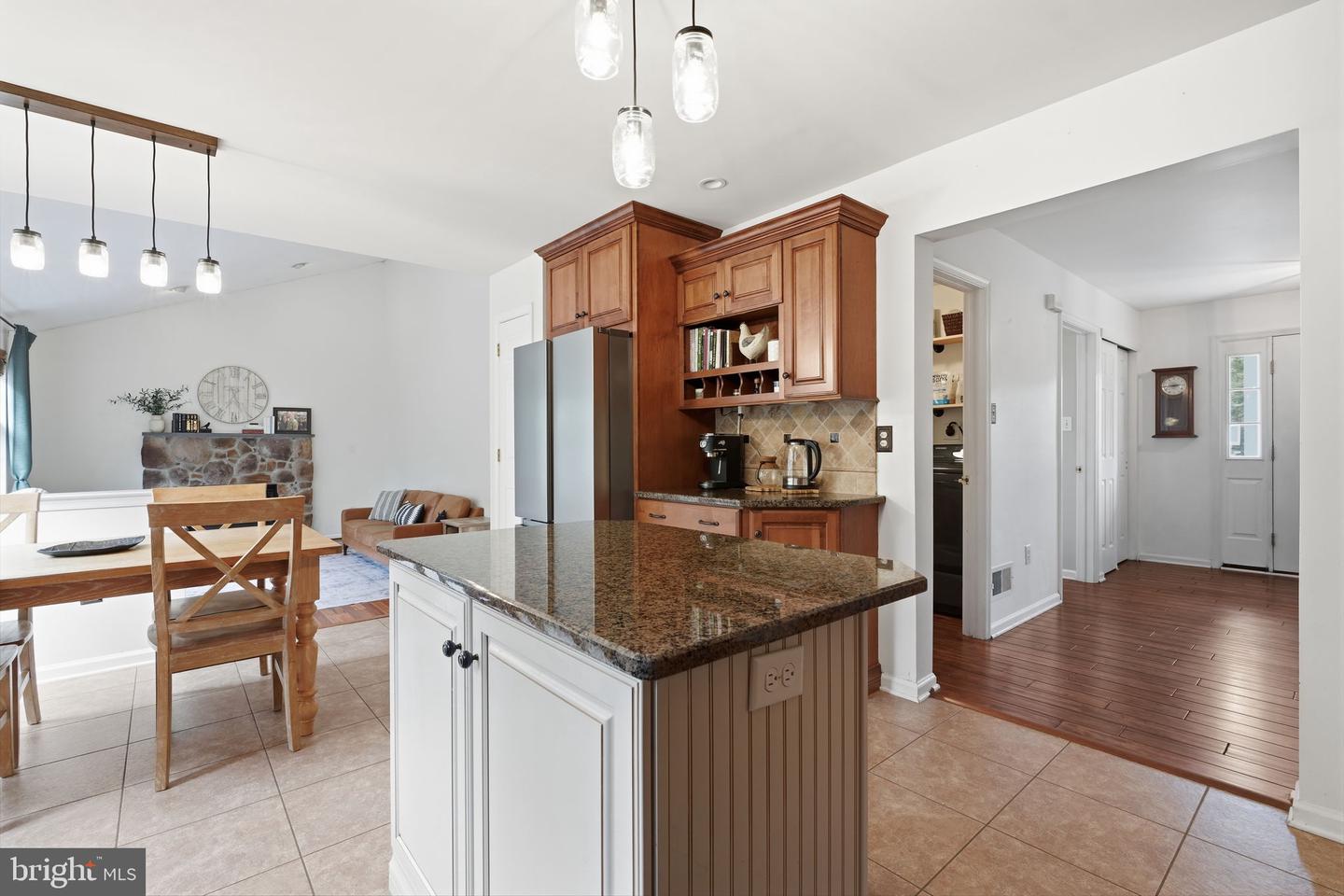 1421 Cobblestone Way Property Photo 10