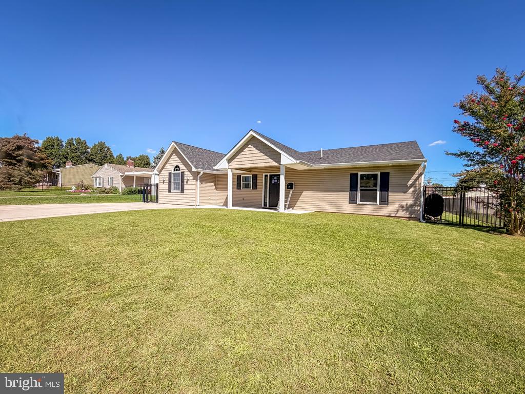 27 Violetwood Dr Property Photo 1