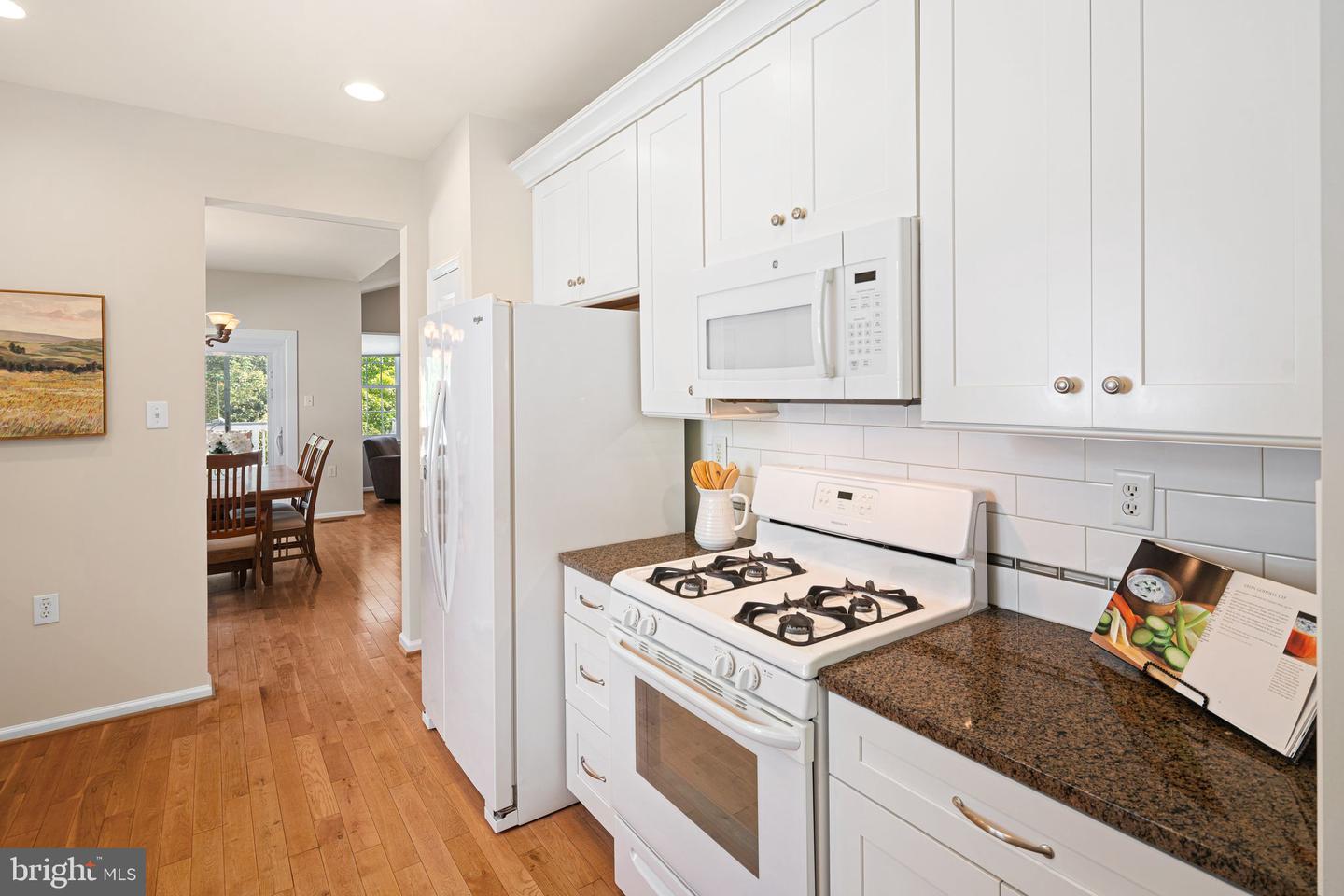 8 Zinnia Way Property Photo 9