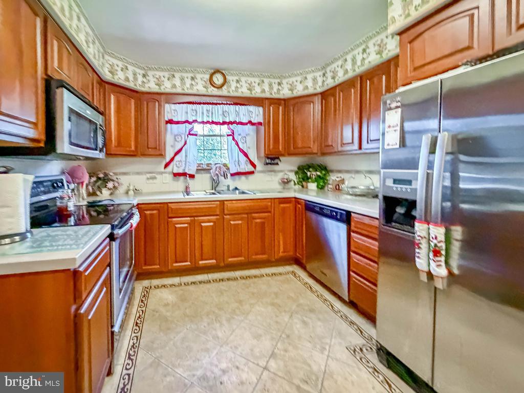 3695 Grandview Ave Property Photo 10