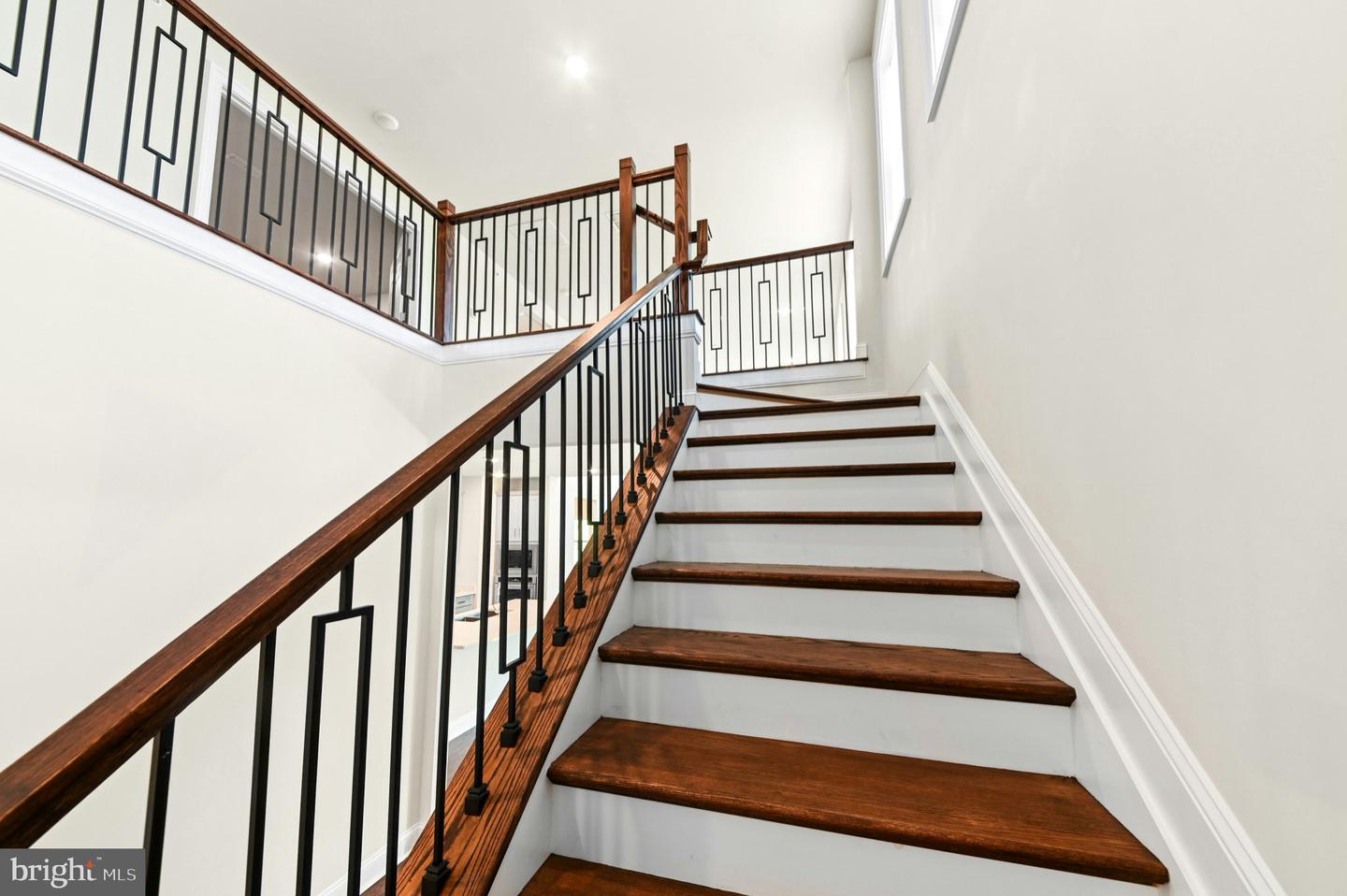 1010 Marquis Ln Property Photo 18