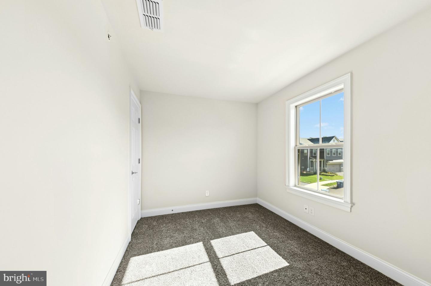 1010 Marquis Ln Property Photo 27