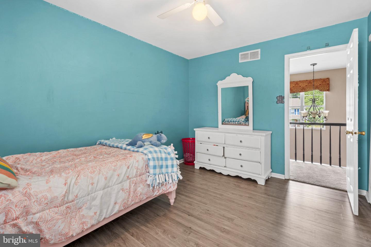 1438 Bentley Dr Property Photo 46