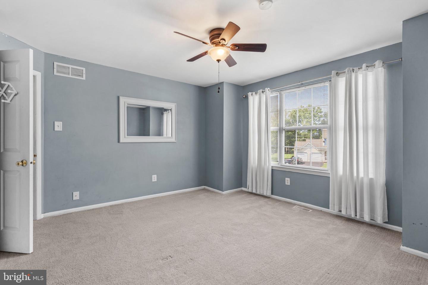 1438 Bentley Dr Property Photo 52