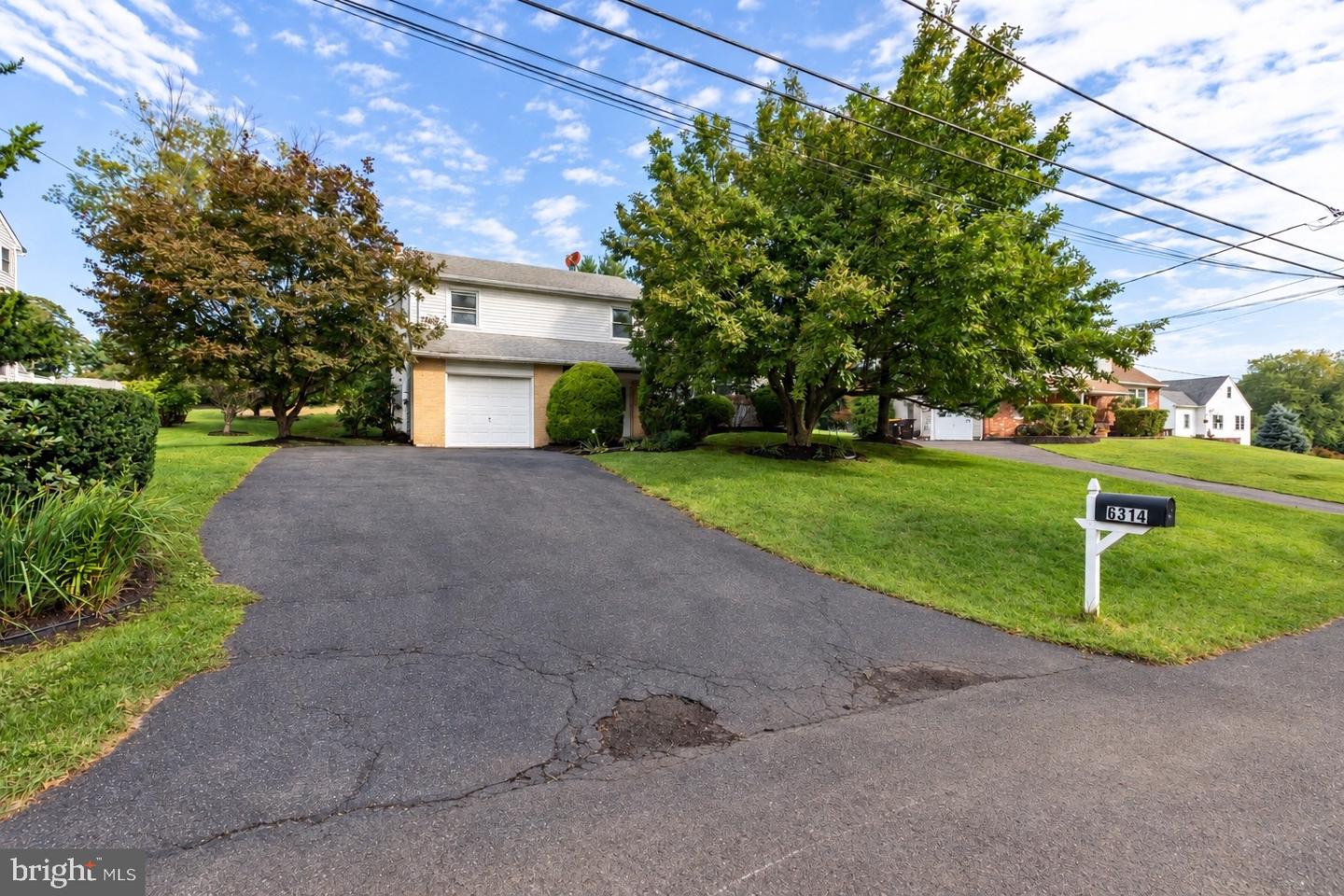 6314 Fernwood Ave Property Photo 1