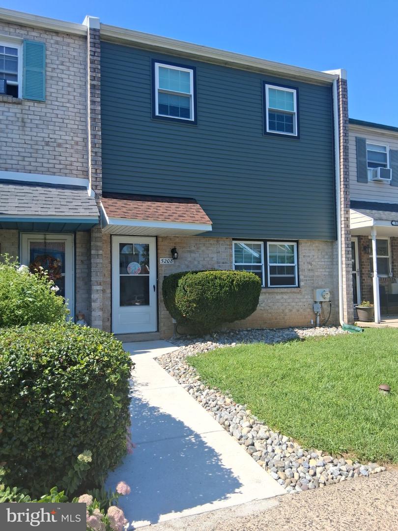 5208 Inlet Dr #n Property Photo 2