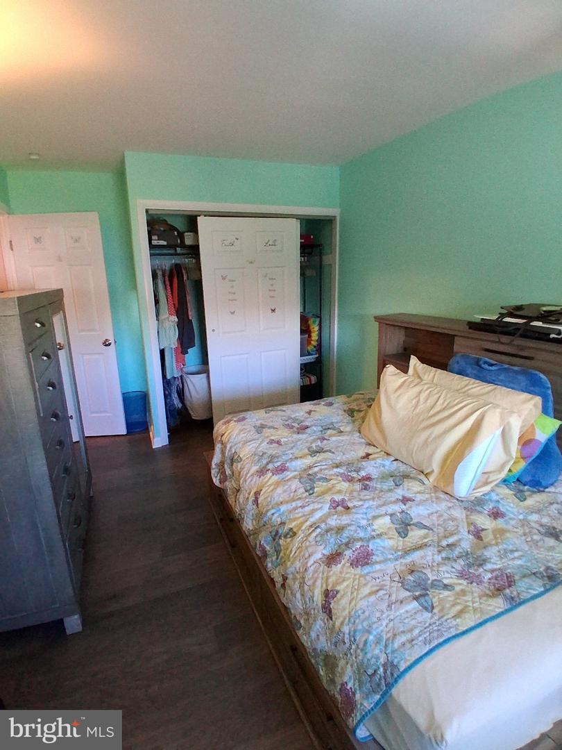 5208 Inlet Dr #n Property Photo 25