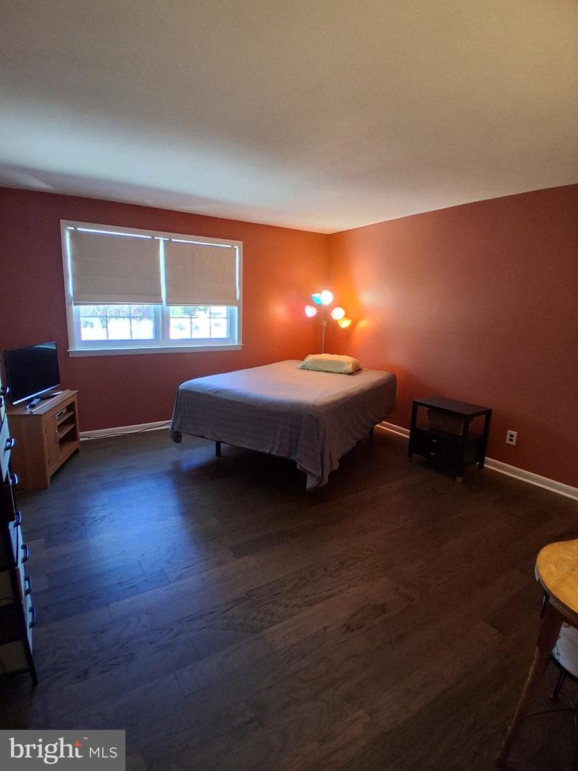5208 Inlet Dr #n Property Photo 30