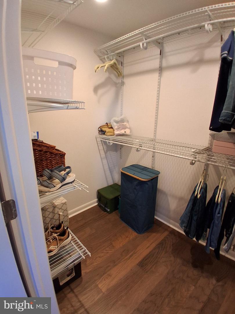 5208 Inlet Dr #n Property Photo 34