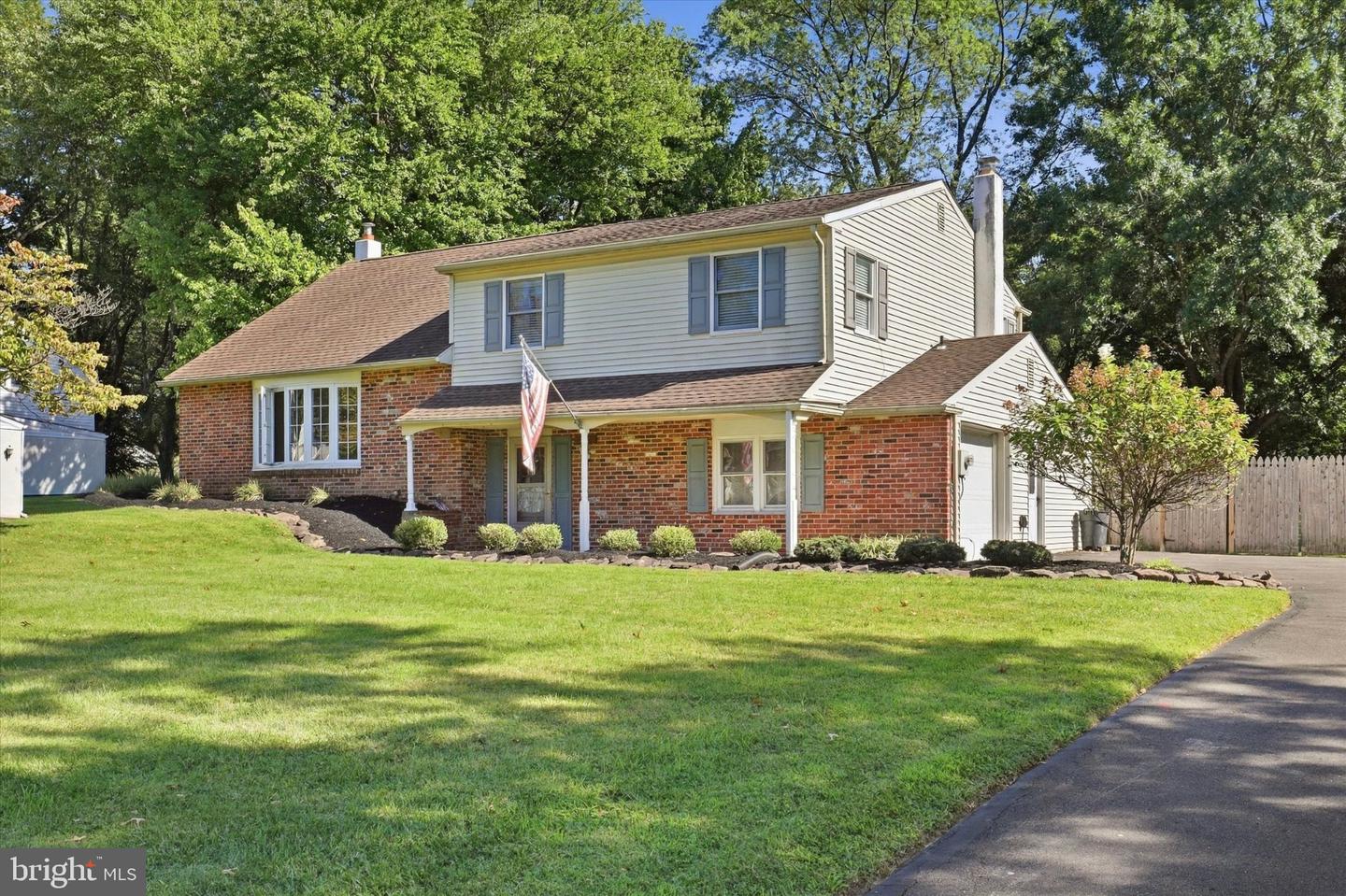 188 Cloverly Dr Property Photo 1