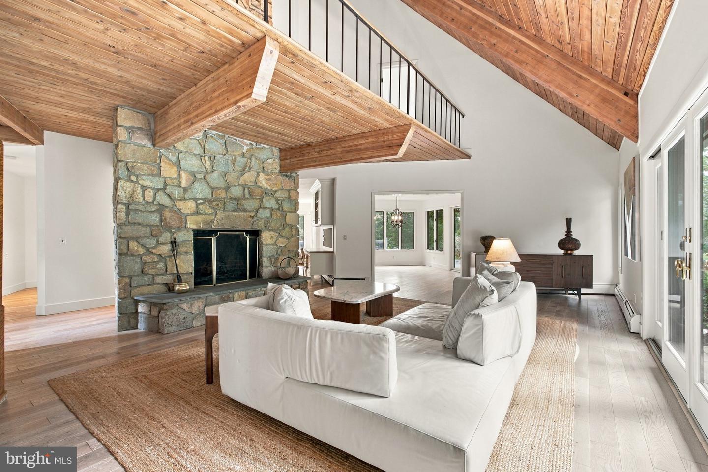 5939 Honey Hollow Rd Property Photo 18