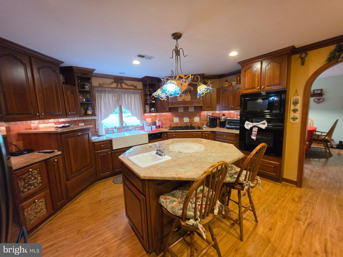 186 Folly Rd Property Photo 4