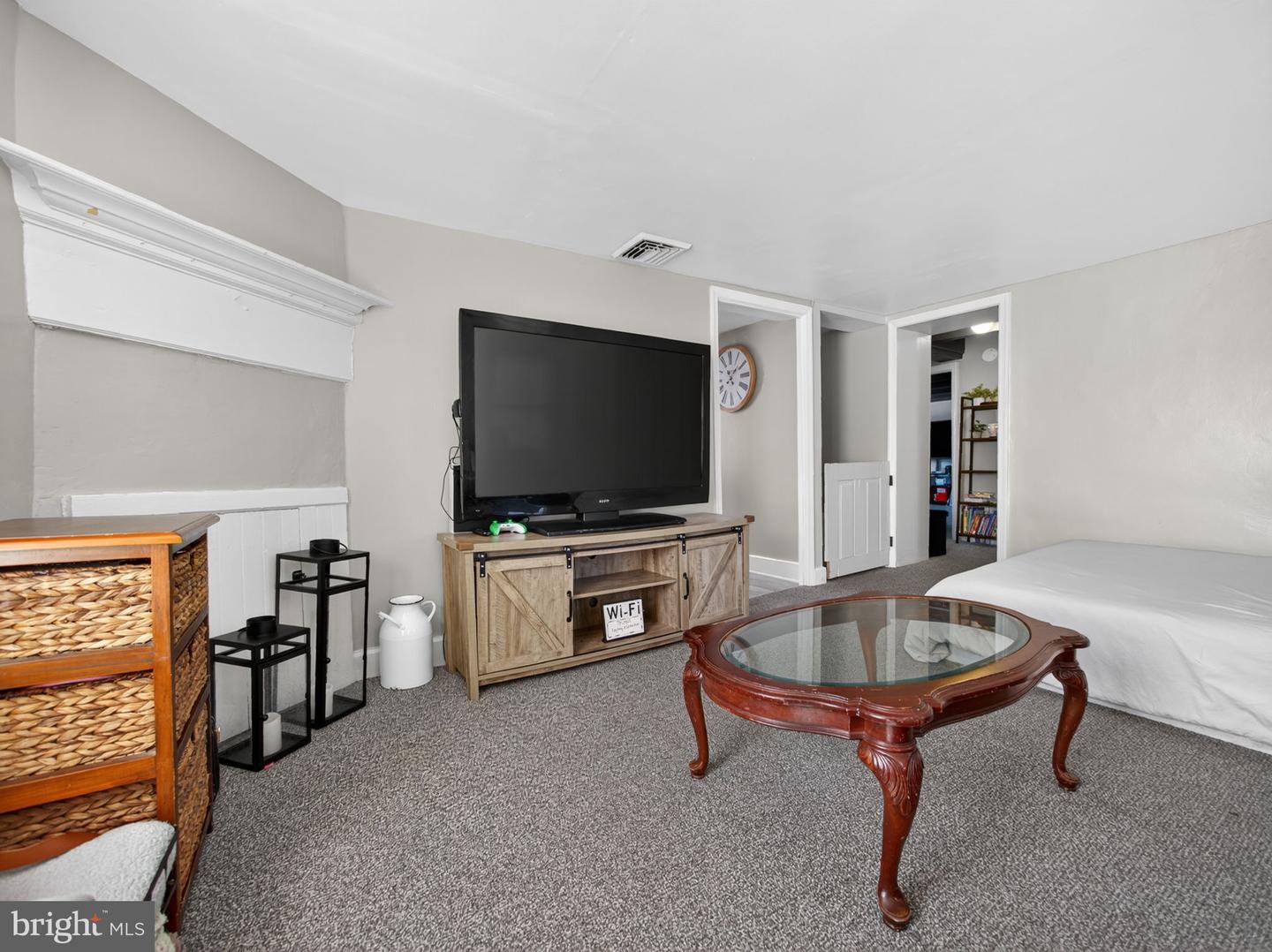 PABU2131806 Property Photo 4