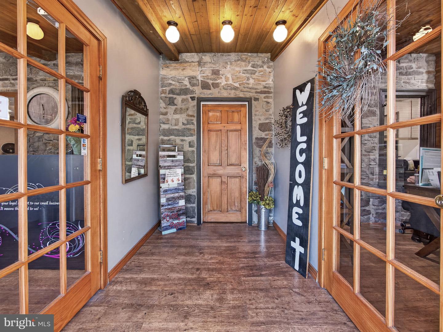 PABU2131806 Property Photo 22