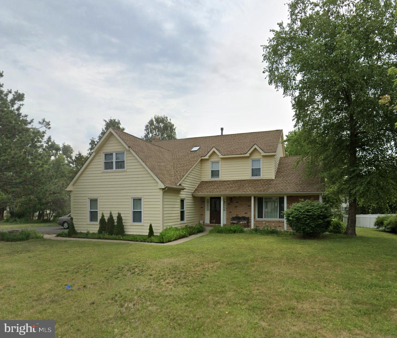 27 Gunning Ln Property Photo 1