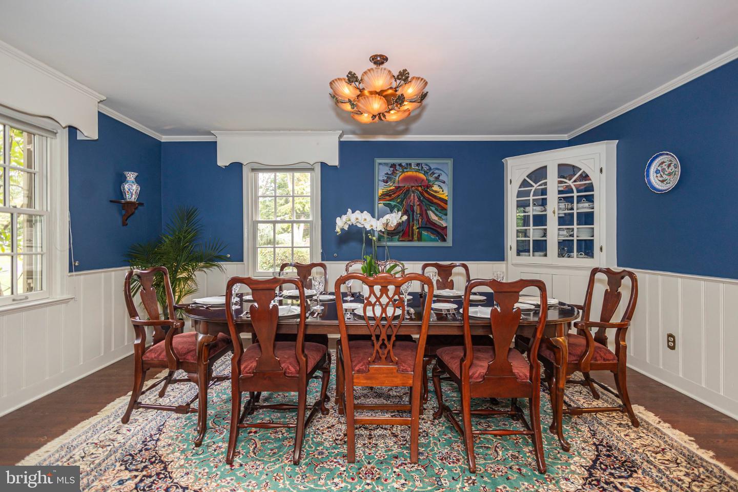 10 Effingham Property Photo 15