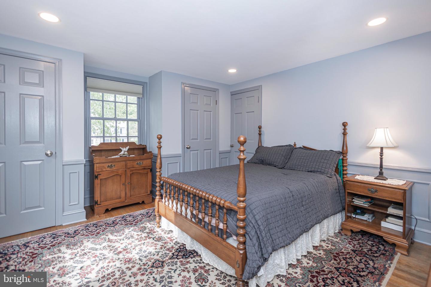 10 Effingham Property Photo 31