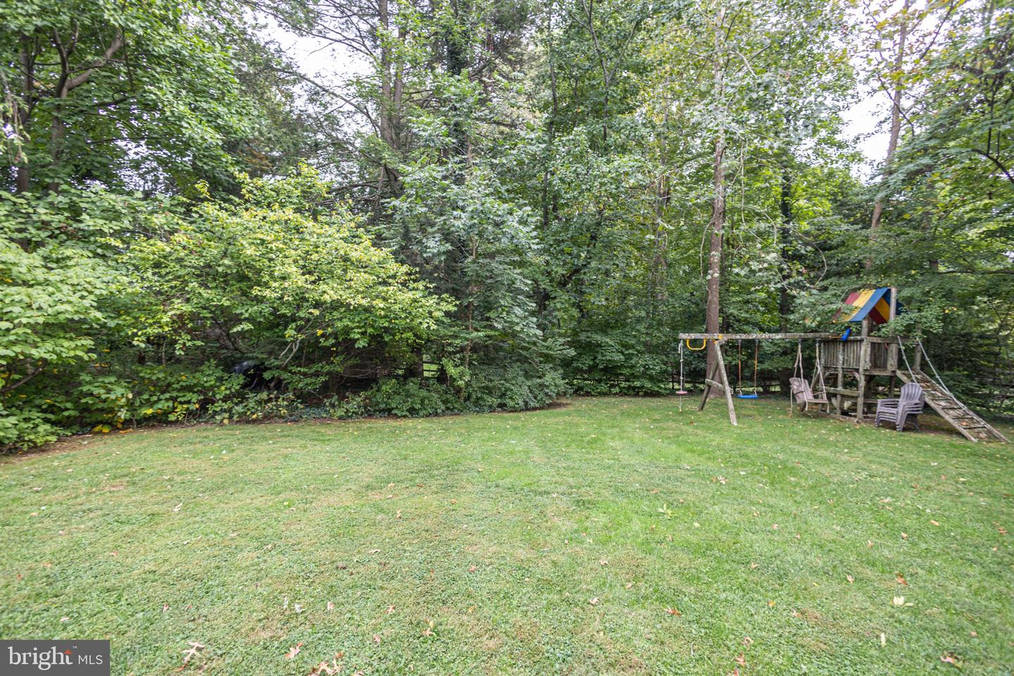 10 Effingham Property Photo 61