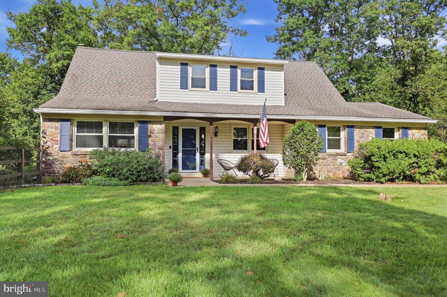 980 Pebble Hill Rd Property Photo 1