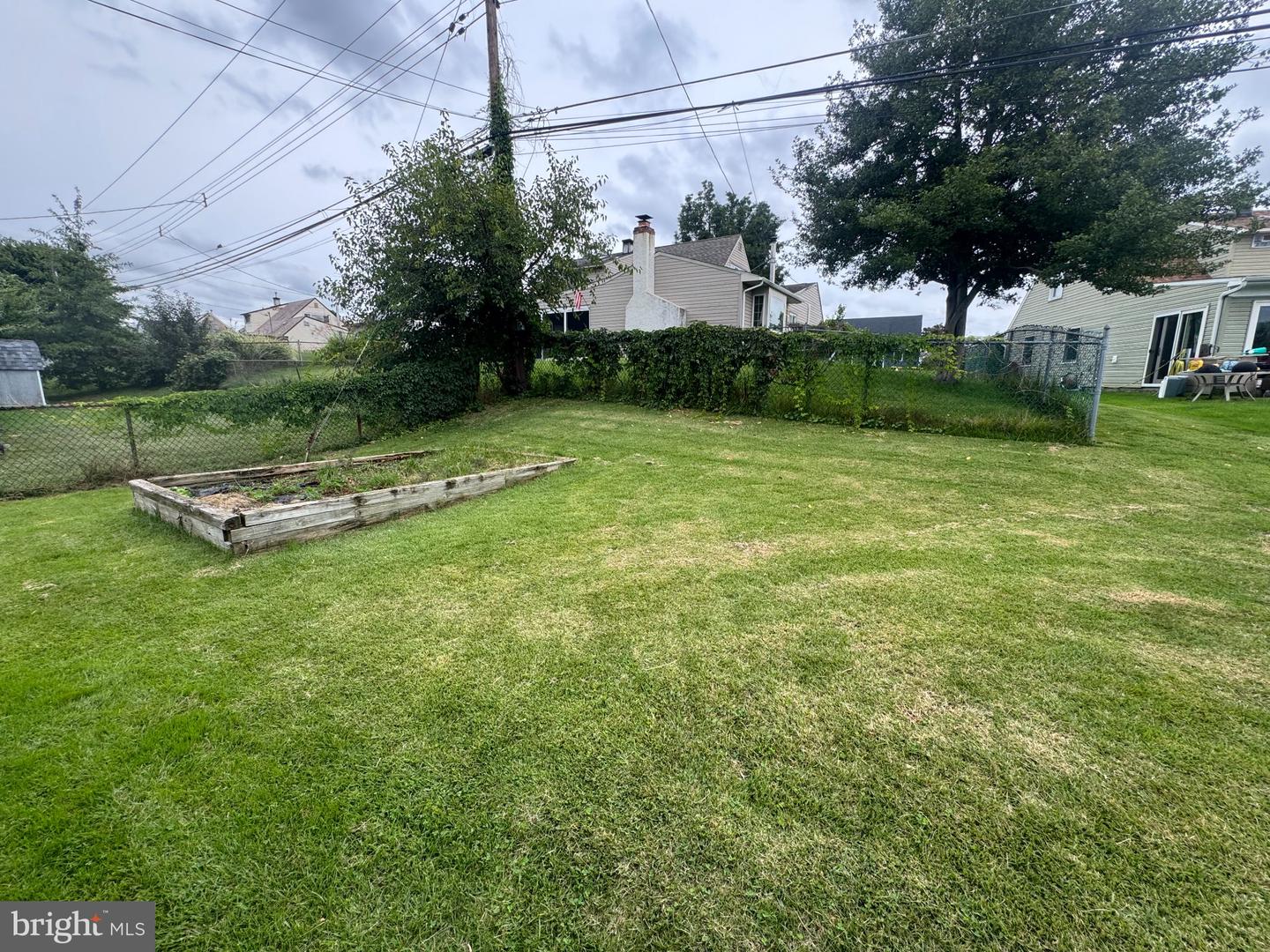 98 Twin Oak Dr Property Photo 30