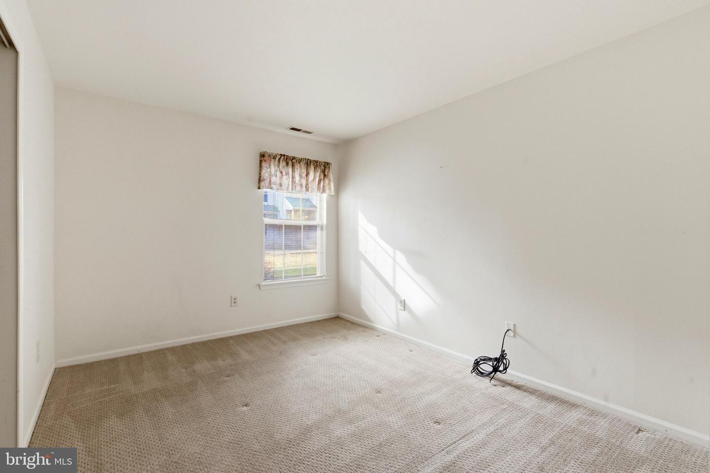 3403 Waltham Ct #209 Property Photo 10