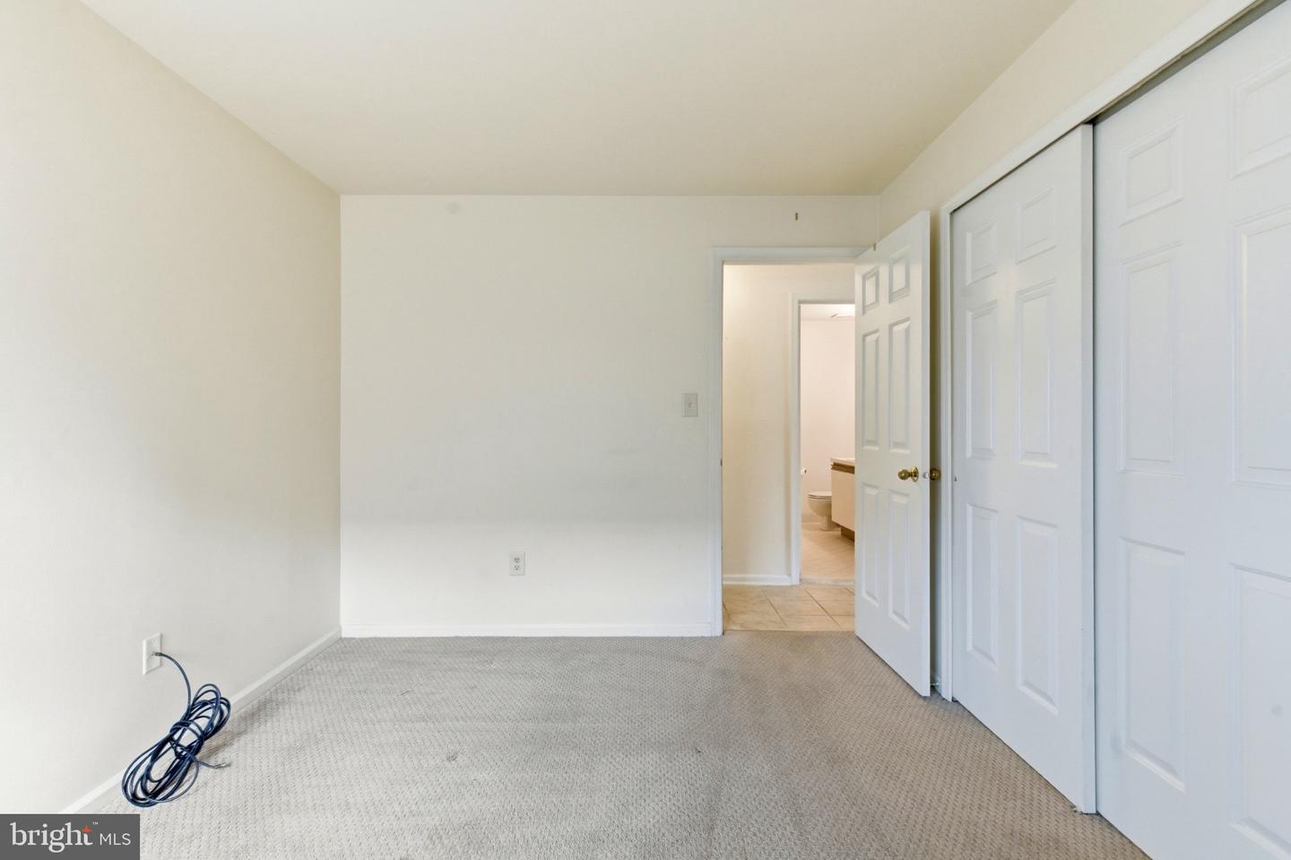 3403 Waltham Ct #209 Property Photo 11