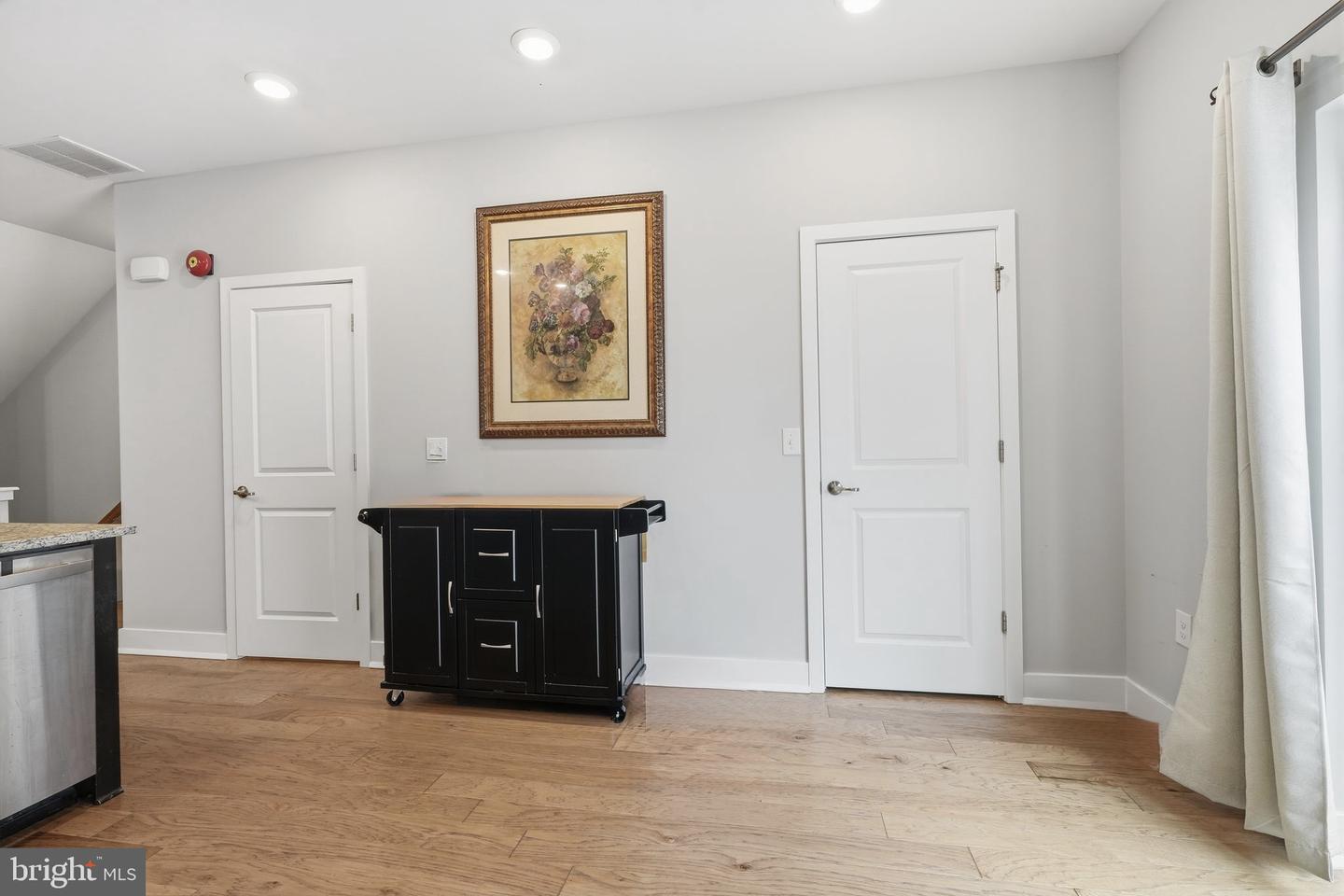 143 Fleet Ct Property Photo 10