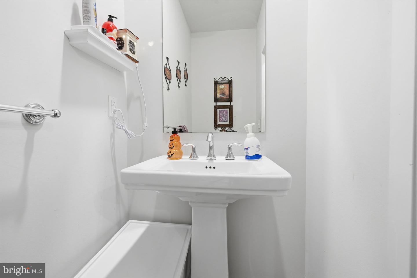 143 Fleet Ct Property Photo 12