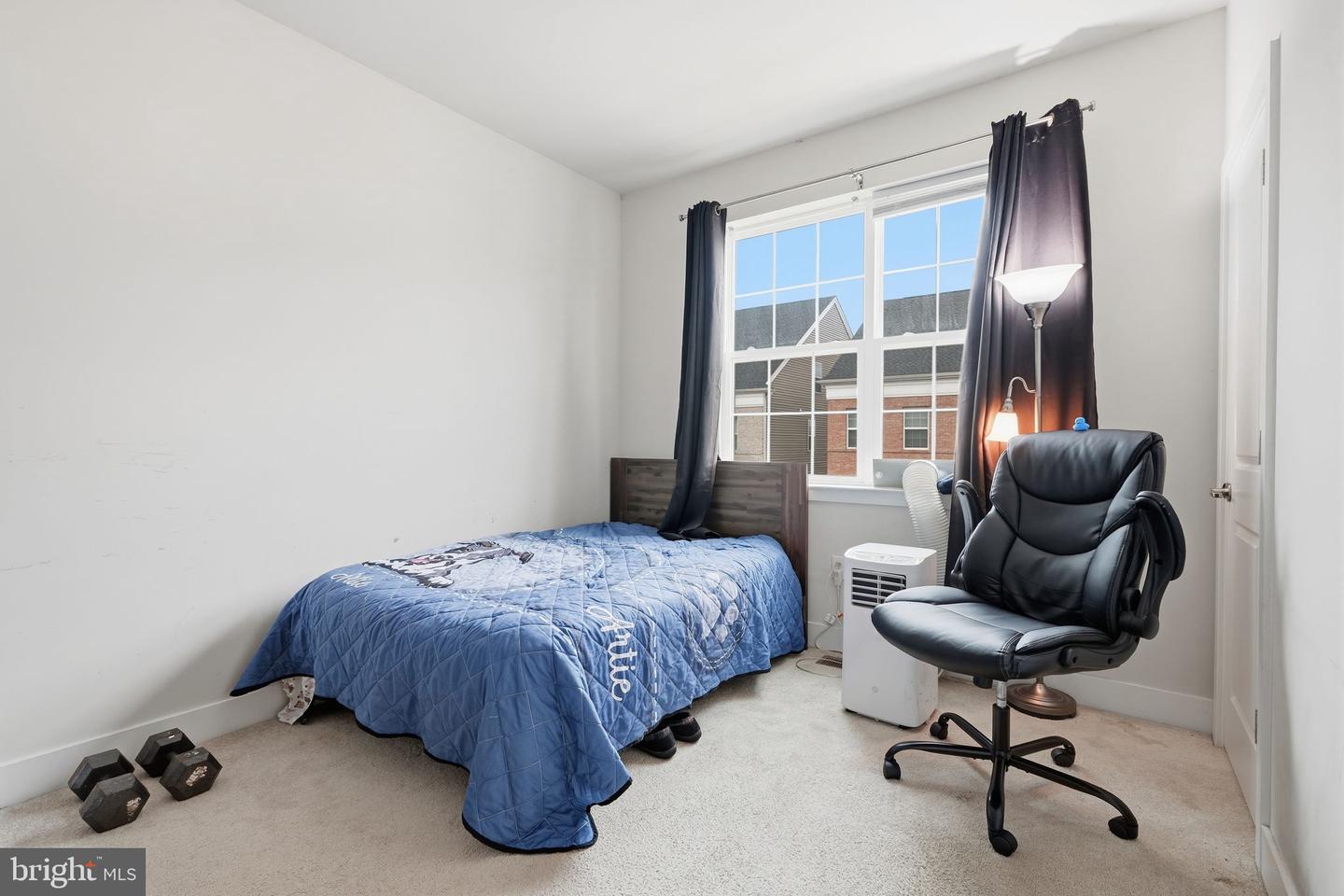 143 Fleet Ct Property Photo 20