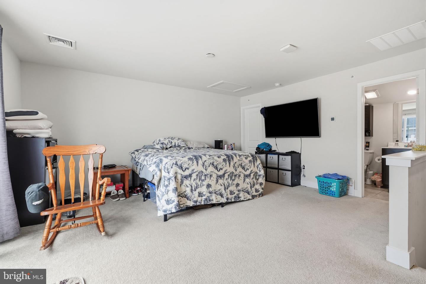 143 Fleet Ct Property Photo 22