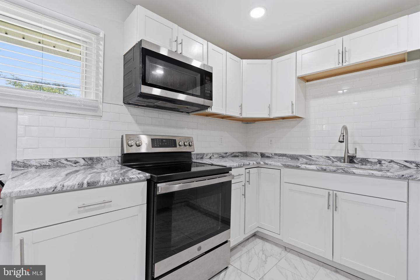 47 Mintleaf Rd Property Photo 12