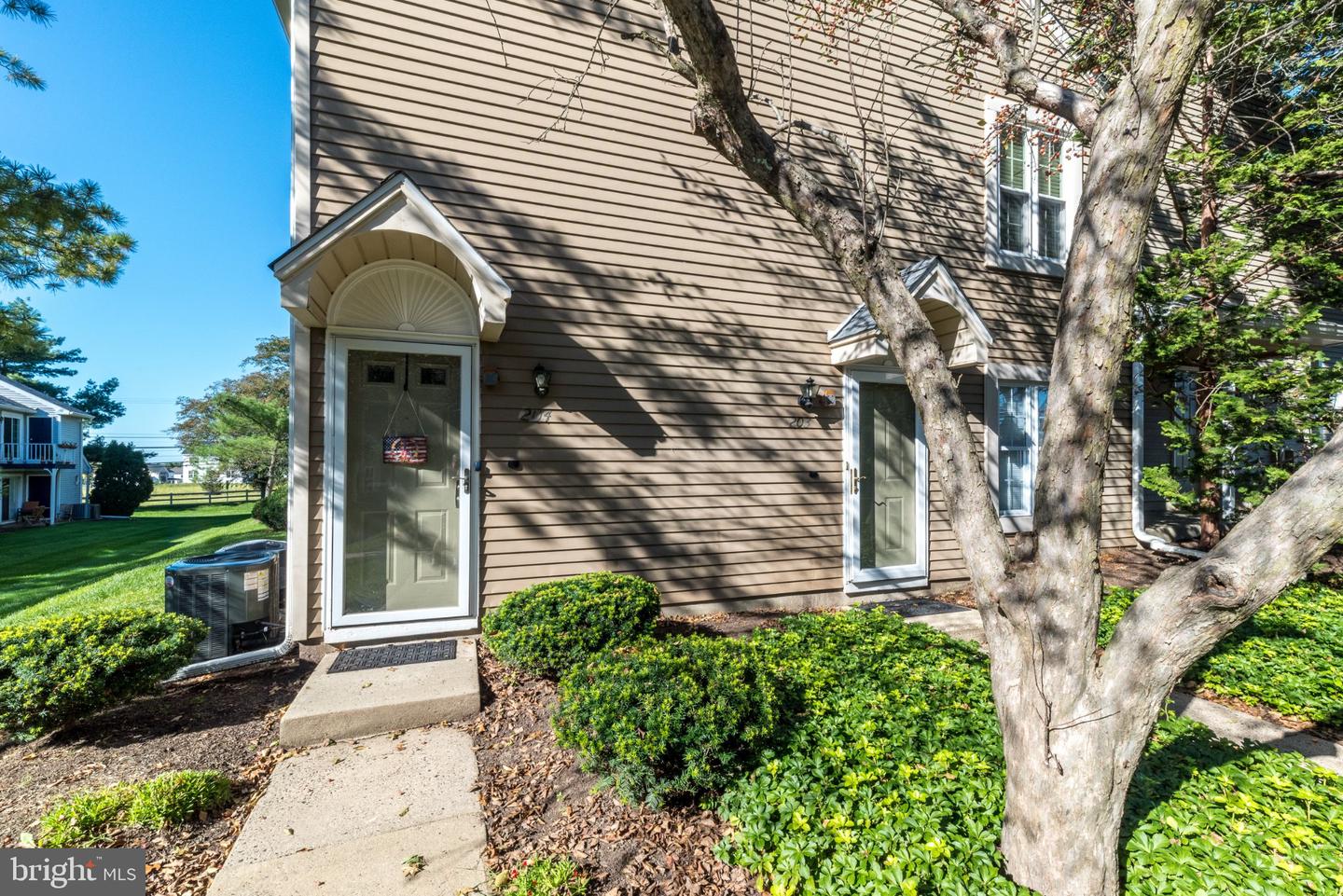 204 Society Pl Property Photo 1