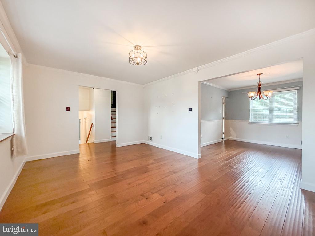 8 Carmel Pl Property Photo 5