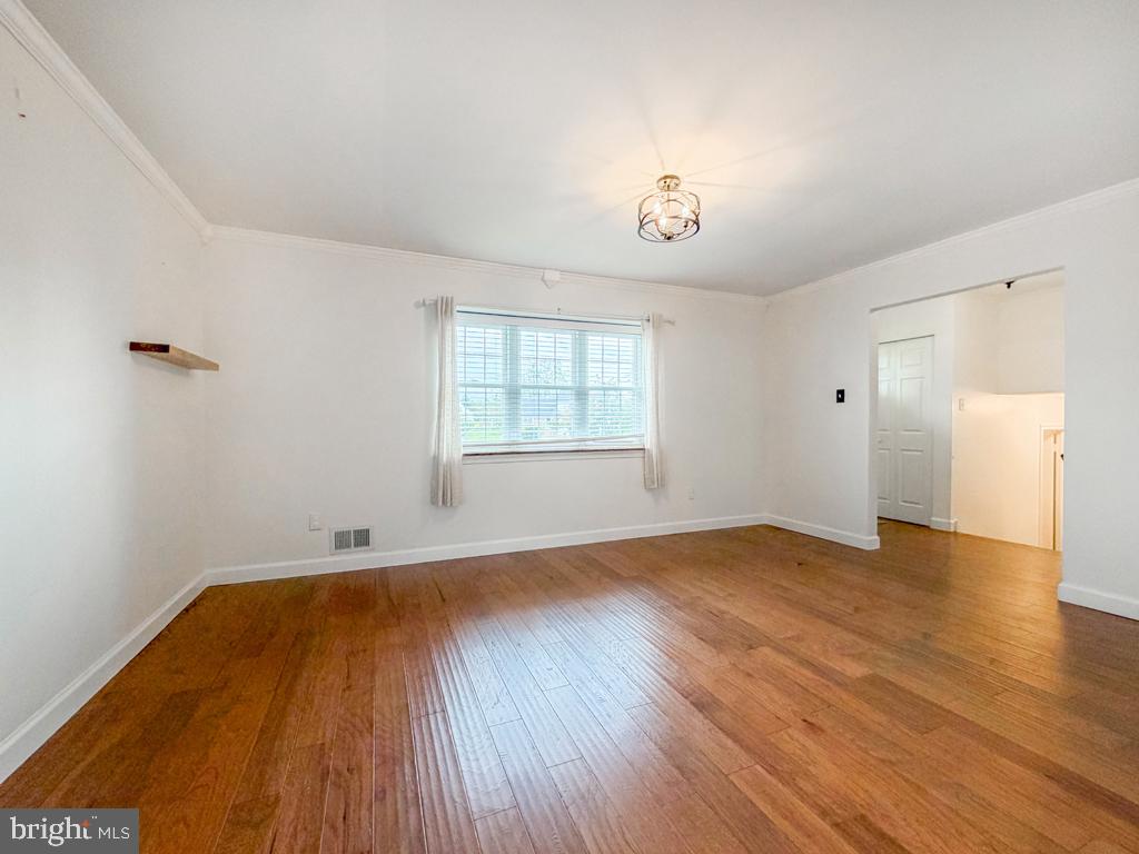 8 Carmel Pl Property Photo 6