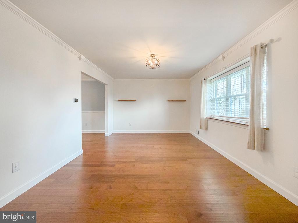 8 Carmel Pl Property Photo 7