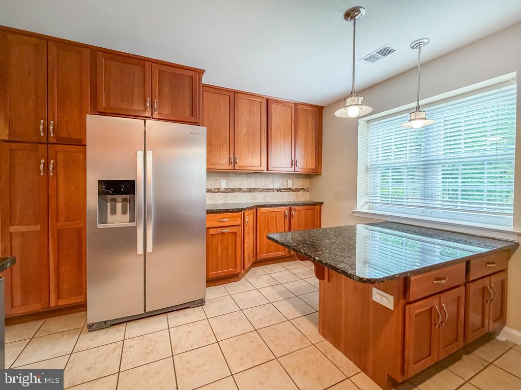 8 Carmel Pl Property Photo 10