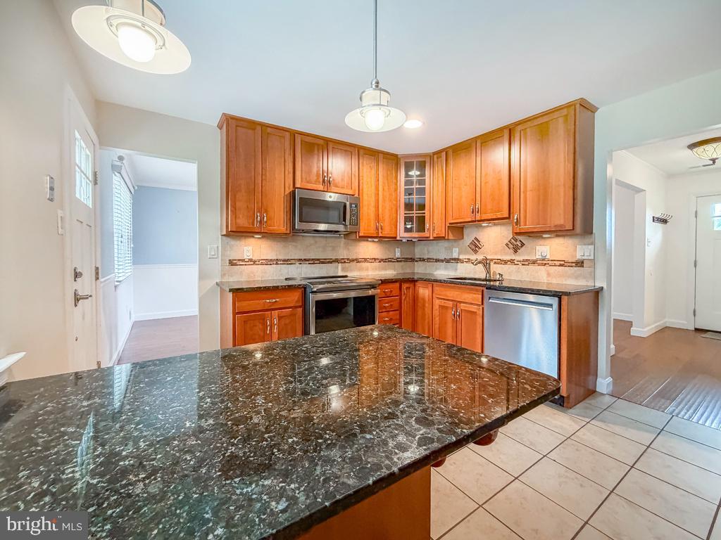 8 Carmel Pl Property Photo 11