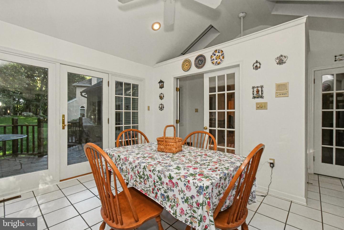153 Mountain Oaks Rd Property Photo 24
