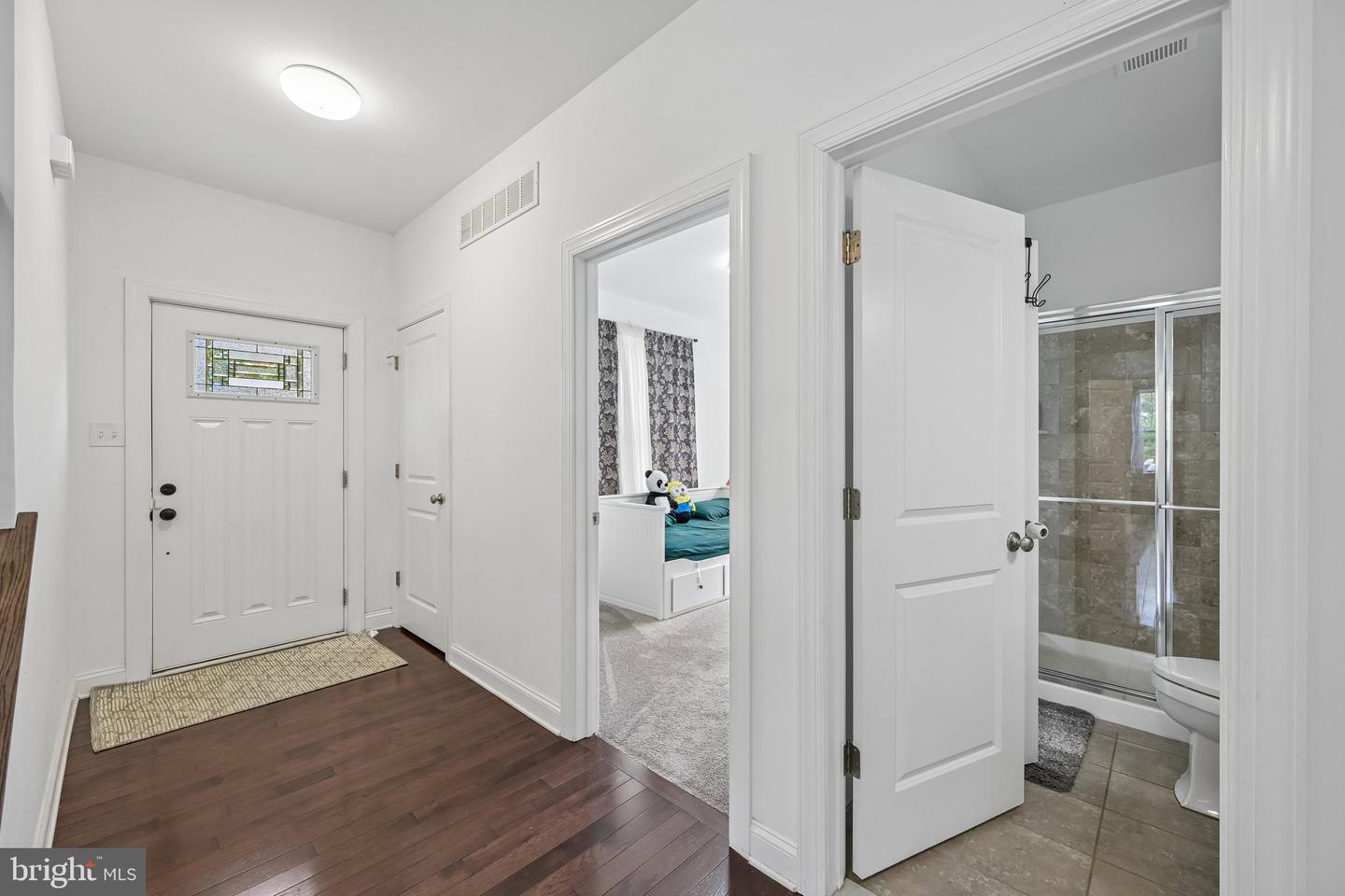 8 Ella Cir Property Photo 5
