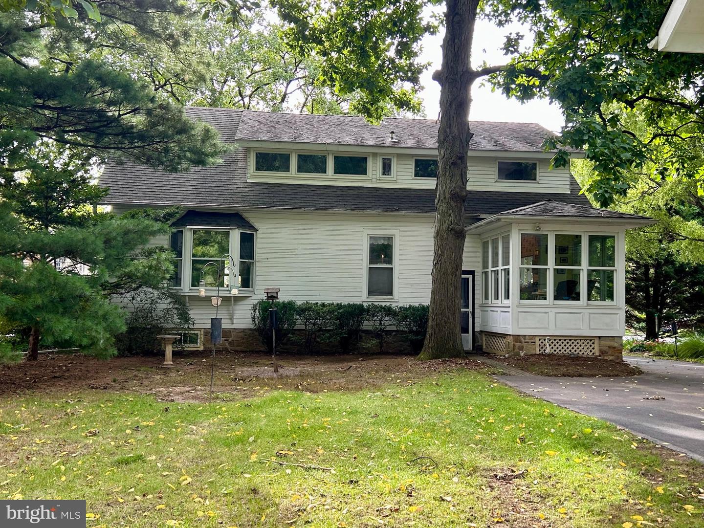 415 E Court St Property Photo 6