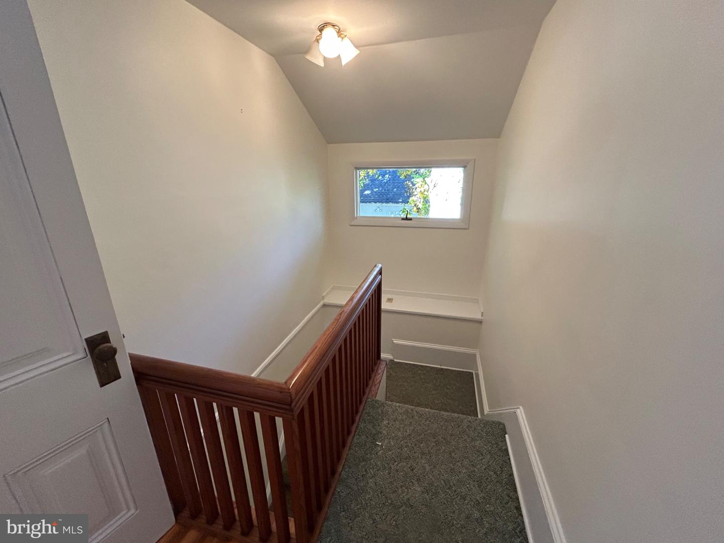 415 E Court St Property Photo 25