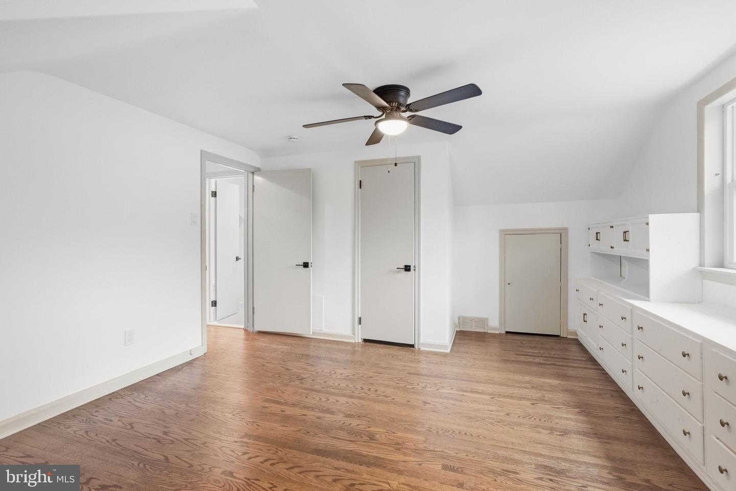 306 Comly Ave Property Photo 16