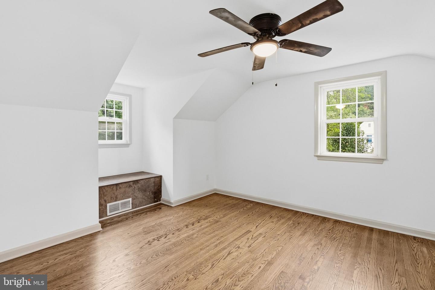 306 Comly Ave Property Photo 19