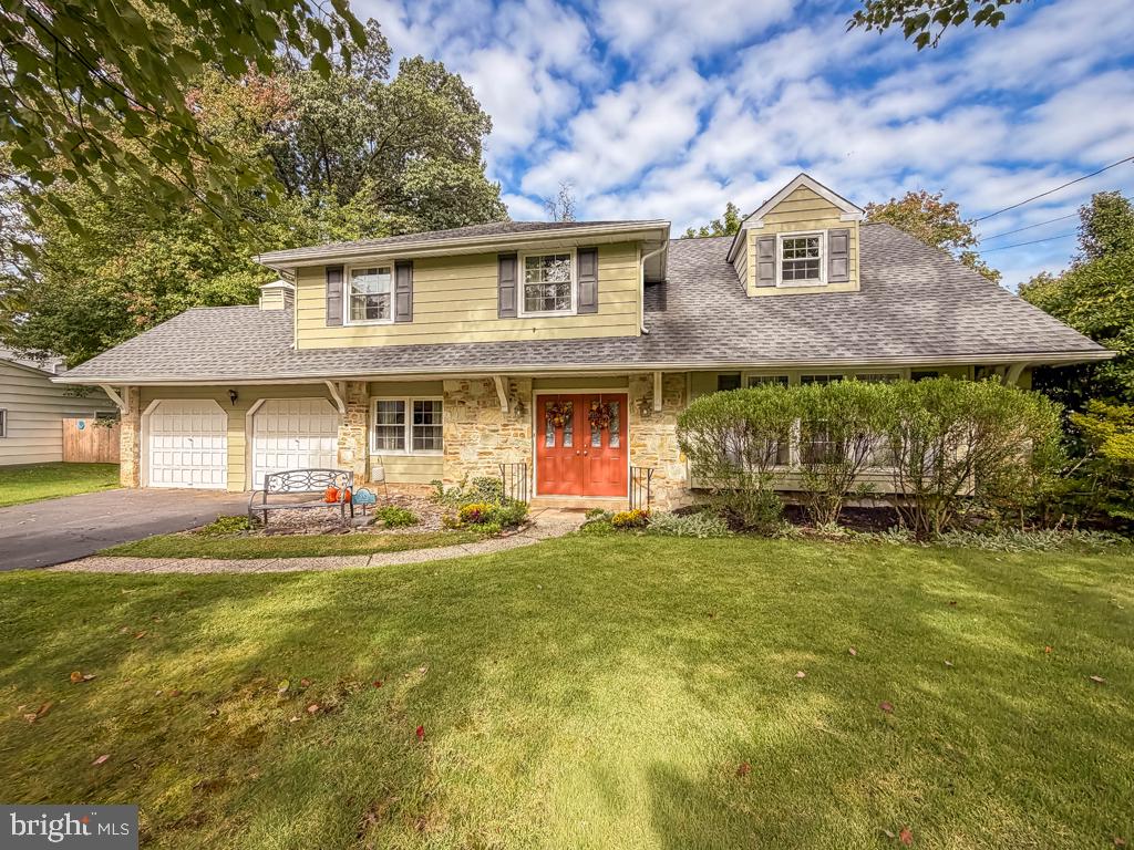 385 Saly Rd Property Photo 2