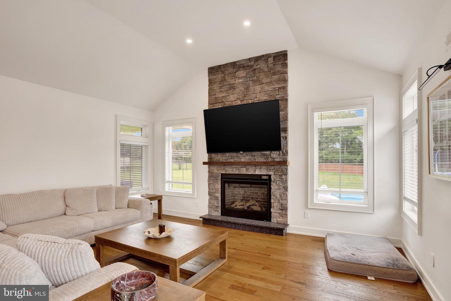 501 Washington Crossing Rd Property Photo 11