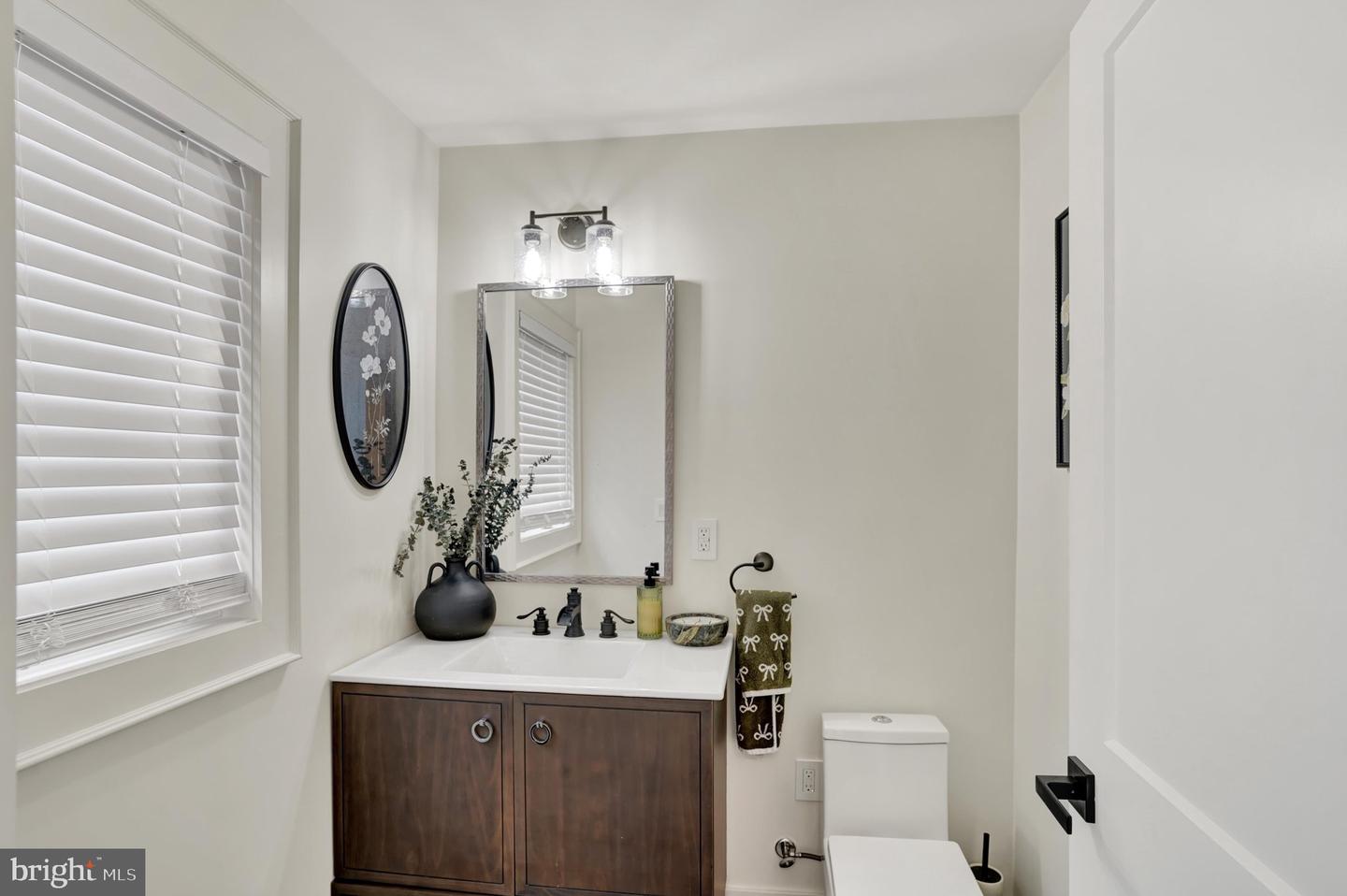 501 Washington Crossing Rd Property Photo 13