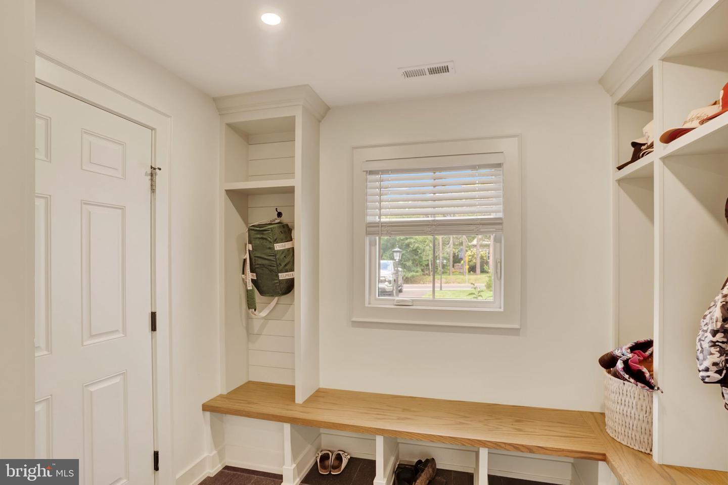 501 Washington Crossing Rd Property Photo 15